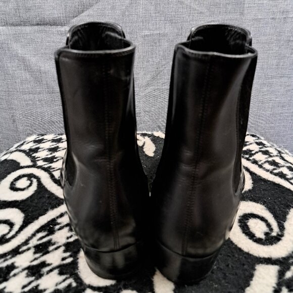 Saint Laurent Paris Wyatt 30 Chelsea Boots Black Leather Size 42 (US 9) main image 7